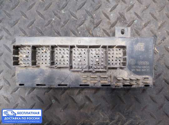 Блок предохранителей на Volkswagen Jetta II (19E)