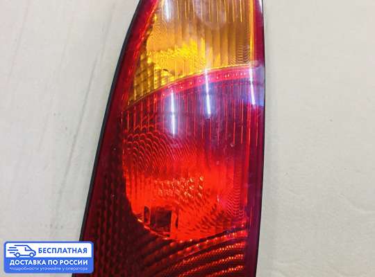 Фонарь задний на Ford Focus I