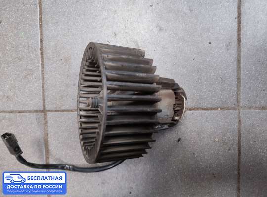 Мотор отопителя на Volkswagen Transporter T4