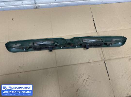 Планка подсветки номера на Opel Astra G / Classic