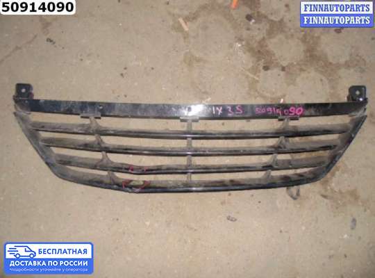 Решетка (заглушка) бампера на Hyundai ix35 I / Tucson II (LM)