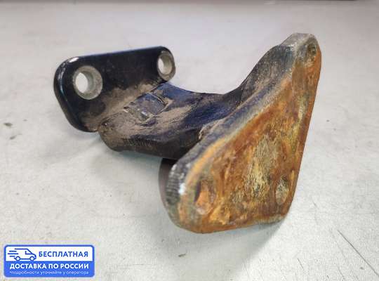 Петля крышки багажника на Opel Frontera B