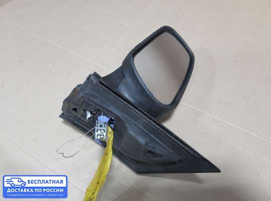 Зеркало боковое на Ford Focus II