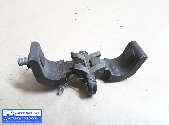 Петля крышки багажника на Volkswagen Golf IV (1J)