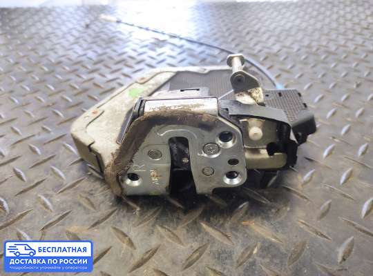 Замок боковой двери на Toyota Land Cruiser Prado 120