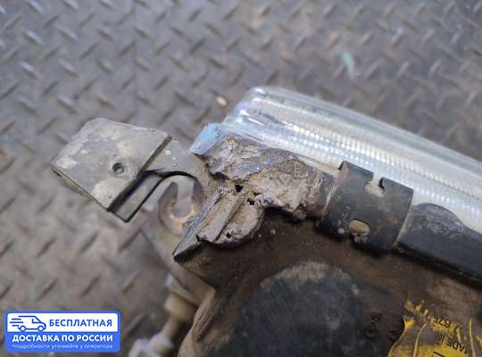 Фара передняя на Opel Vectra A