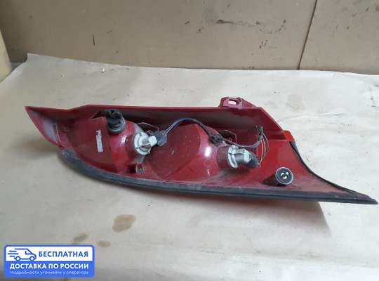 Фонарь задний на Ford Focus I