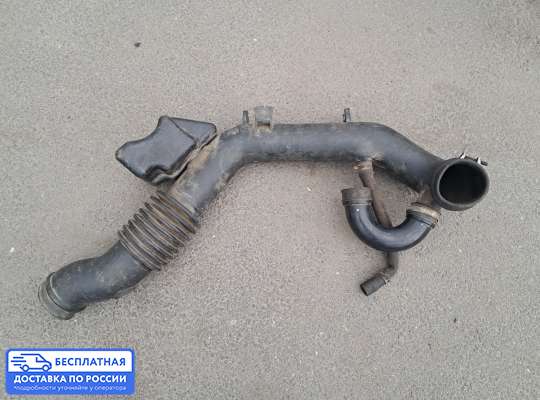 Гофра (патрубок) воздушного фильтра на Isuzu Rodeo II (UTS-145)