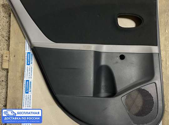 Обшивка салона на Toyota Yaris P9