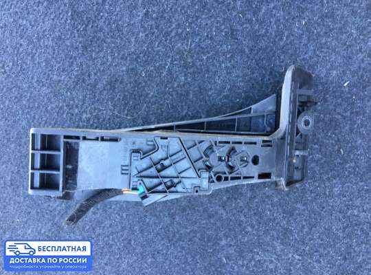 Педальный узел (педаль) на BMW 3 (E90/E91/E92/E93)