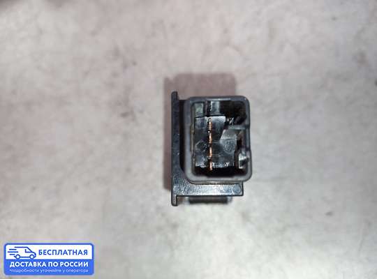 Кнопки на Opel Monterey A