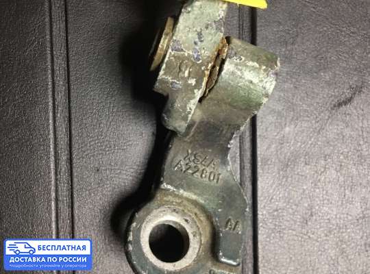 Петля двери на Ford Focus I
