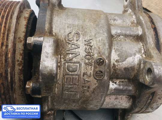 Компрессор кондиционера на Volkswagen Golf III (1H)