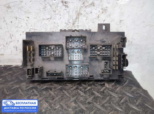 Блок предохранителей на Volkswagen Golf II (1G)
