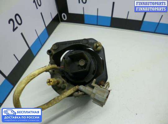 Фара противотуманная (ПТФ) на Nissan Maxima QX III (A33)