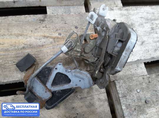 Замок боковой двери на Mitsubishi Mirage CJO