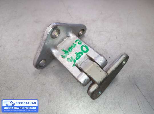 Петля крышки багажника на Opel Frontera B