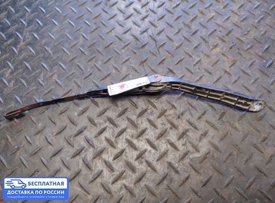 Поводок дворника на Nissan Terrano II R20
