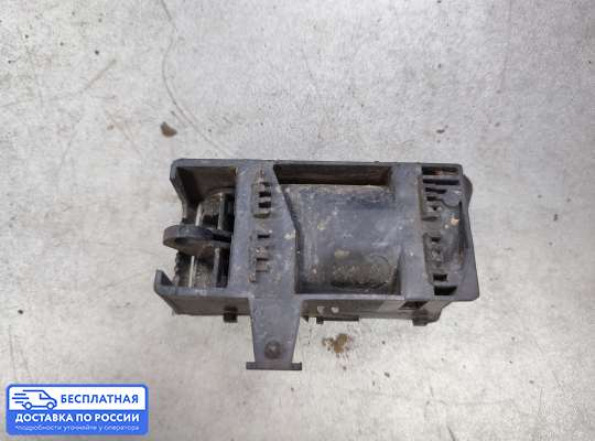 Ручка двери внутренняя на Volkswagen Transporter T4