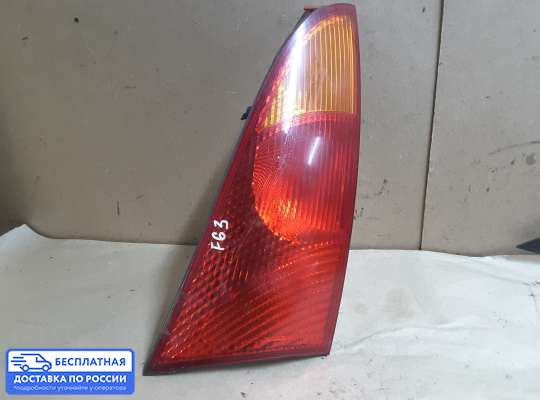 Фонарь задний на Ford Focus I