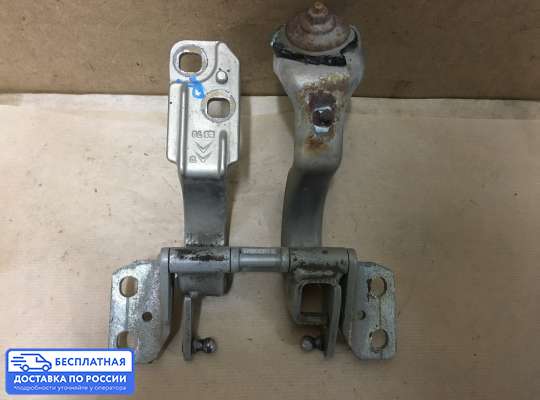 Петля крышки багажника на Citroen C5 I