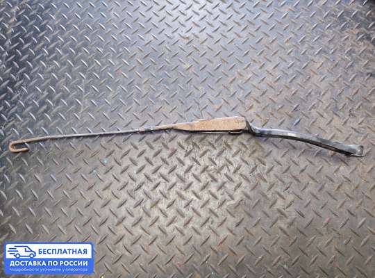 Поводок дворника на Opel Omega B