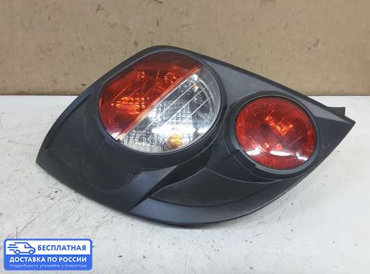 Фонарь задний на Chevrolet Aveo II (T300)