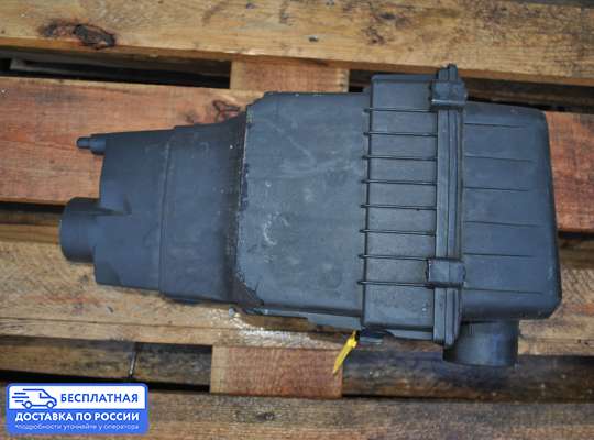 Корпус воздушного фильтра на Citroen Xsara Picasso