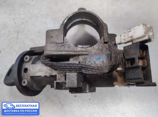 Замок зажигания с ключом на Mitsubishi Carisma