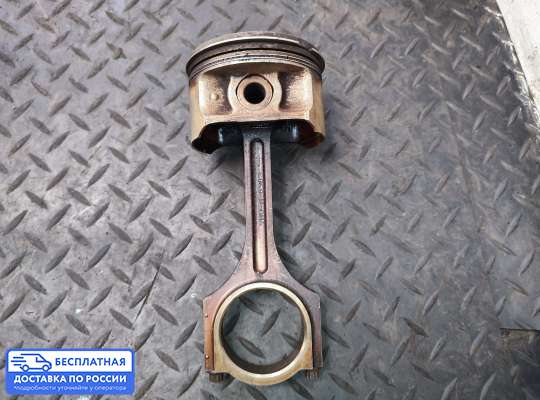 Поршневая группа (поршень, шатун) на Hyundai Coupe / Tiburon II (GK)