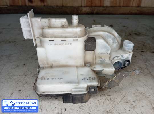 Замок боковой двери на Volkswagen Polo Mk3 (6N/6KV)