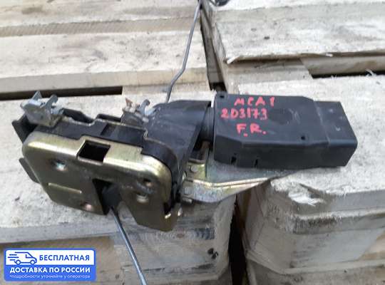 Замок боковой двери на Mitsubishi Carisma