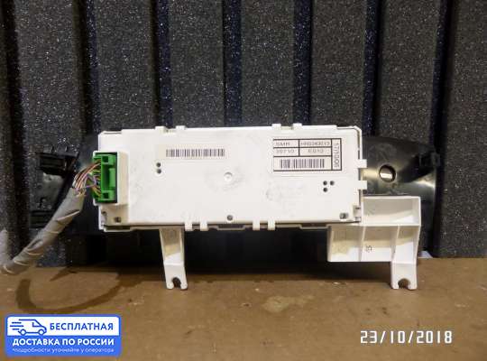 Дисплей бортового компьютера на Honda Civic VIII (4D, 5D)
