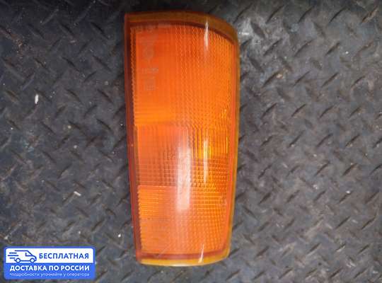 Поворотник передний на Opel Kadett E