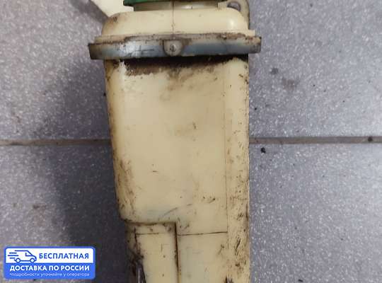 Бачок гидроусилителя на Audi A6 (C5)