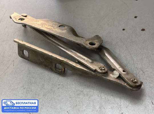 Петля капота на Opel Vectra B
