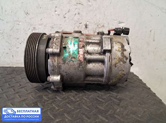 Компрессор кондиционера на Volkswagen Passat B3 (35i)