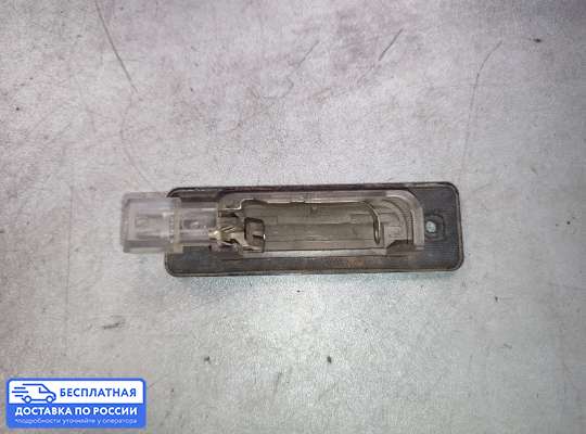 Планка подсветки номера на BMW 7 (E32)