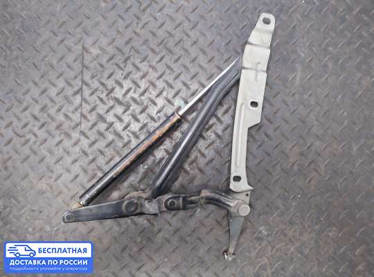 Петля крышки багажника на Audi 100 (4A, C4)