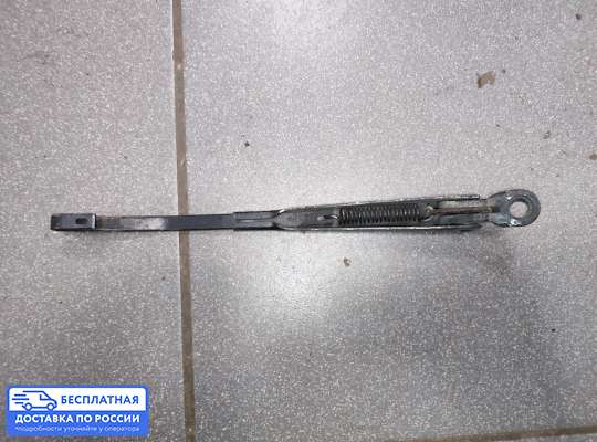 Поводок дворника на Mercedes-Benz E (W210)