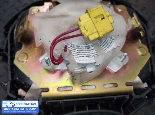 Подушка безопасности водителя (AirBag) на Opel Frontera B