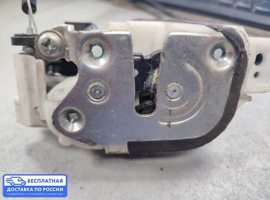 Замок боковой двери на Peugeot 4007