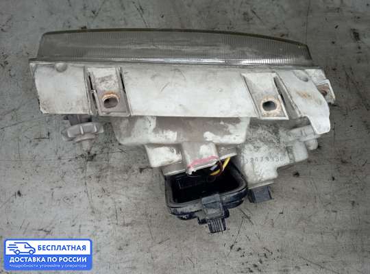 Фара передняя на Volkswagen Polo Mk3 (6N/6KV)