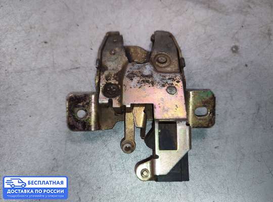Замок багажника на Volkswagen Vento (1HX0)