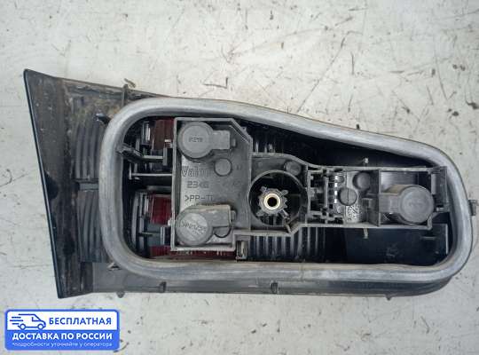 Фонарь задний на Renault Laguna II