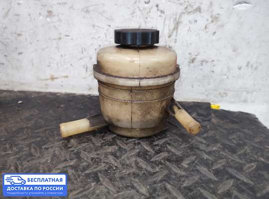 Бачок гидроусилителя на Kia Shuma II