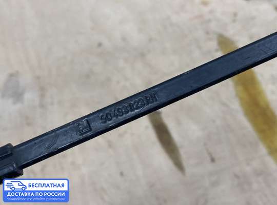 Поводок дворника на Opel Omega B