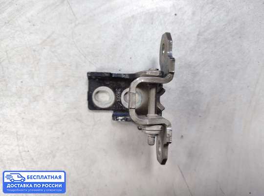 Петля двери на Renault Megane III