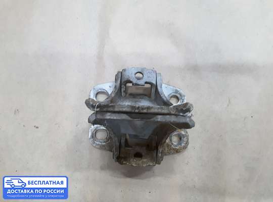 Петля двери на Hyundai Accent II (+ТАГАЗ)