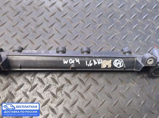 Рампа (рейка) топливная на Volkswagen Golf IV (1J)